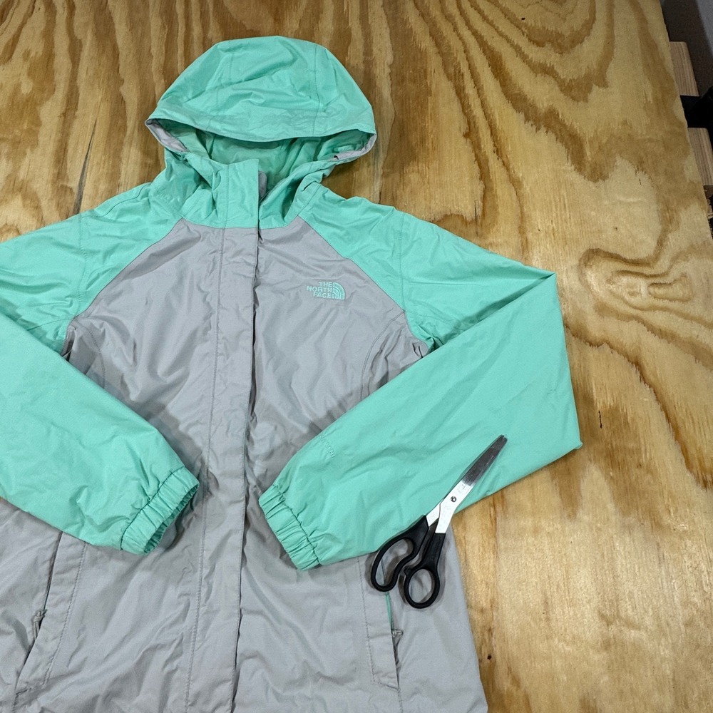 The North Face DryVent Rain Jacket Women's S Grey Mint Green Hooded Gorpcore - Picture 2 of 10